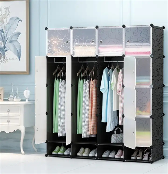 Shoe rack with cover